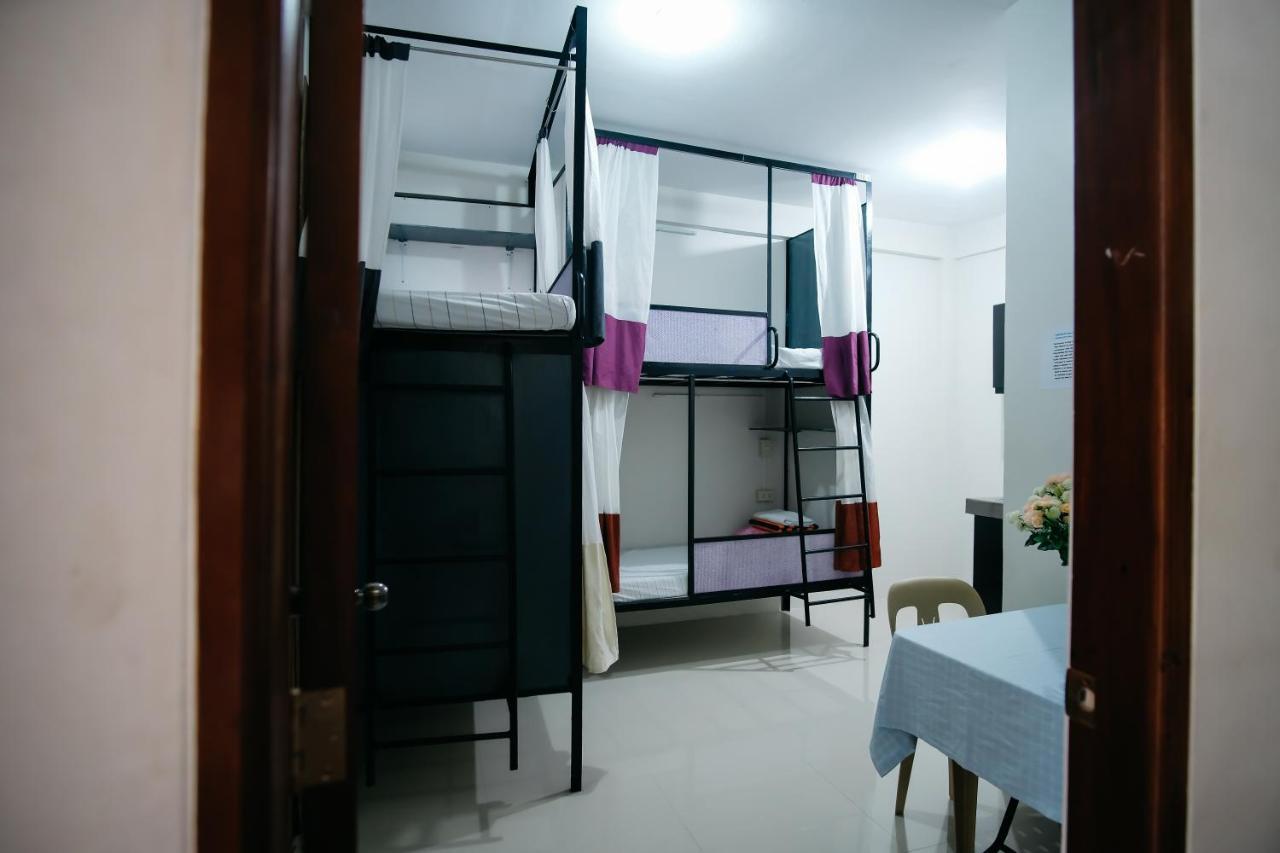 Sleepadz - Capsule Beds Dormitel In Magsaysay Ave Naga Hotel Exterior photo