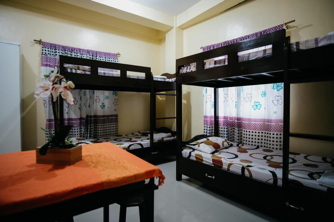 Sleepadz - Capsule Beds Dormitel In Magsaysay Ave Naga Hotel Exterior photo