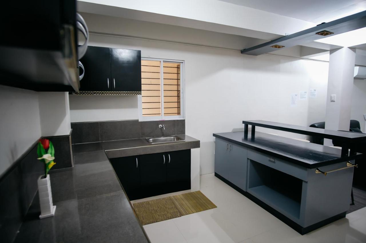 Sleepadz - Capsule Beds Dormitel In Magsaysay Ave Naga Hotel Exterior photo